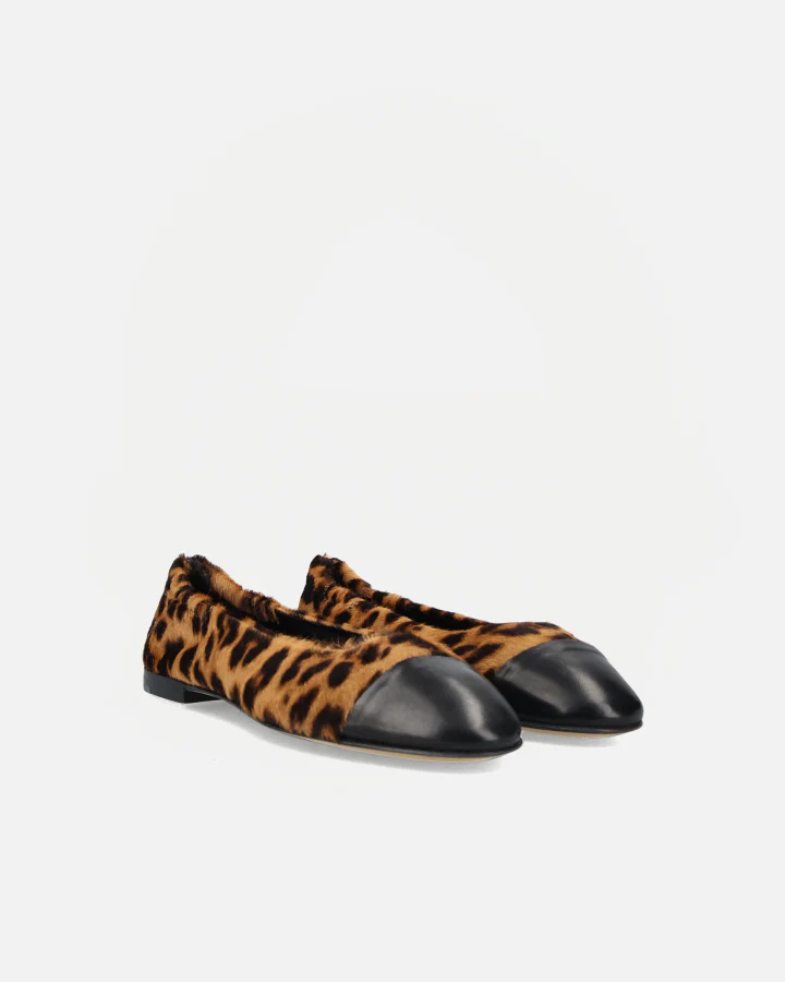 GIORGIA 0833E | Leo Camel - Image 2
