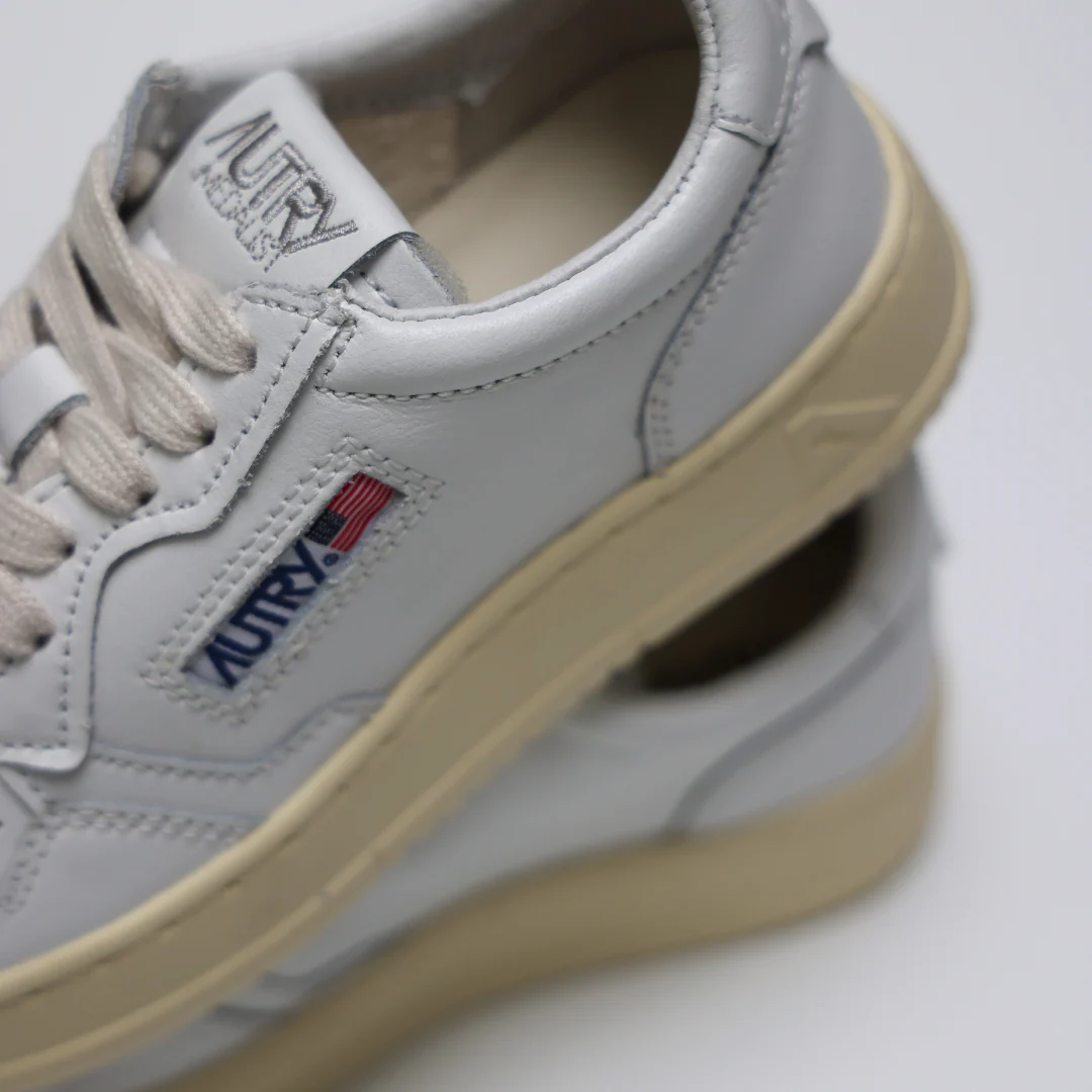 LOW SNEAKER 80s LL15 | All White - Image 5