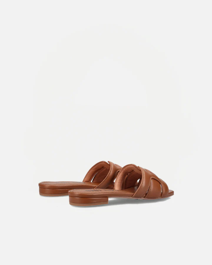 HOLLY FLAT | Cuero - Image 4