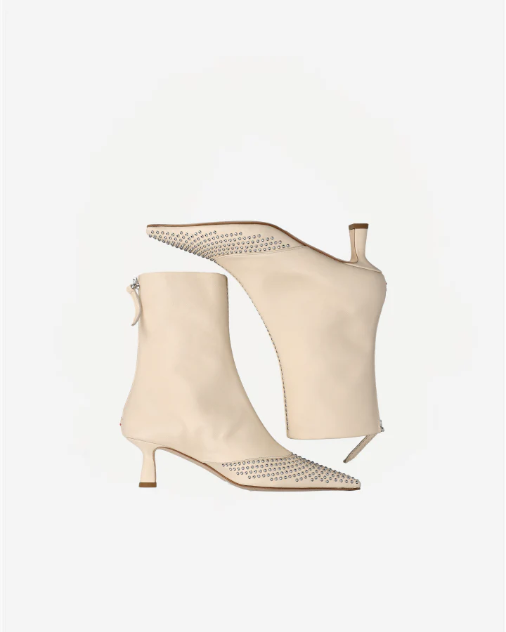 SILA MINI STUDS | Nappa Leather Creamy - Image 2