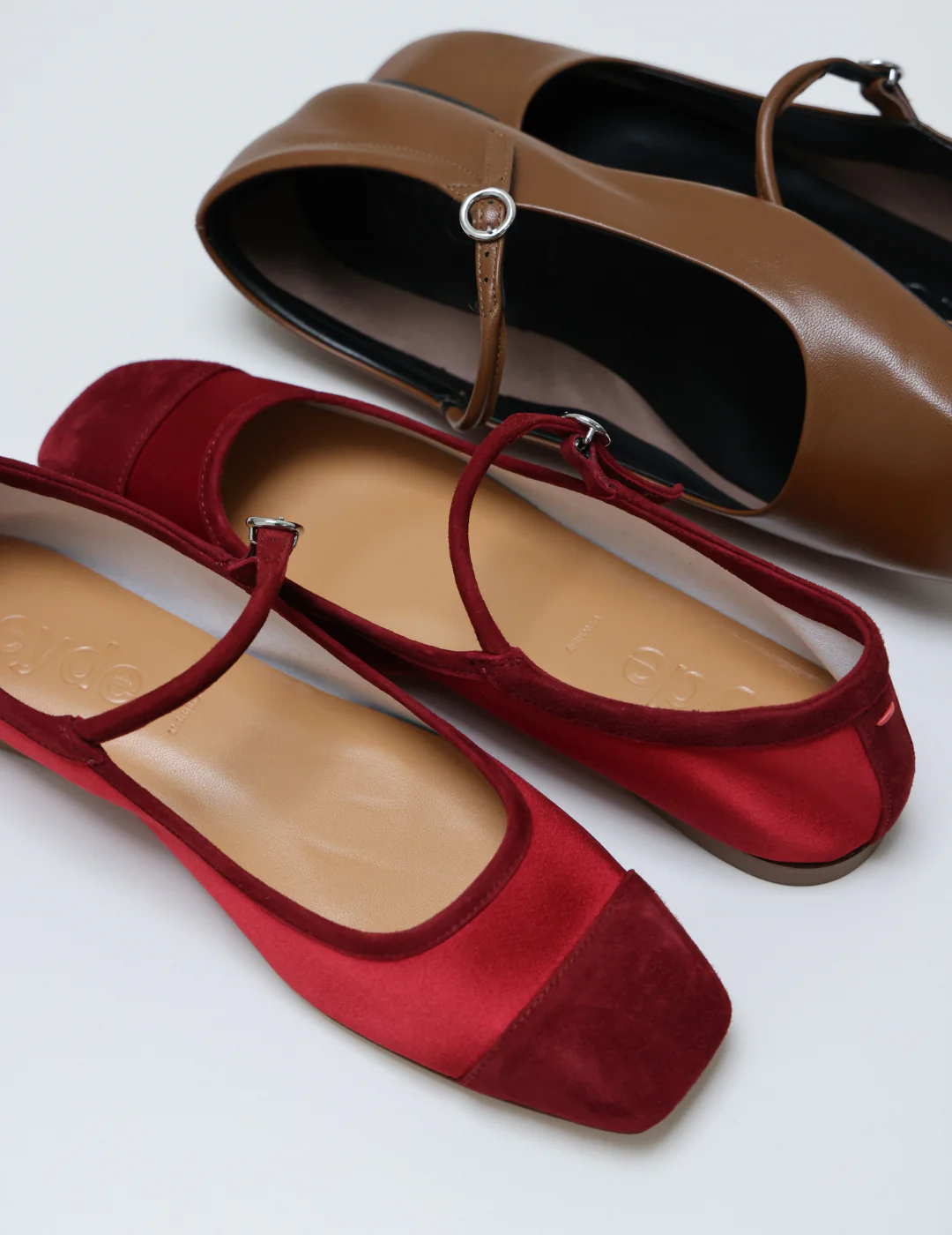 UMA CAP | Satin/Suede Leather Scarlet - Image 7