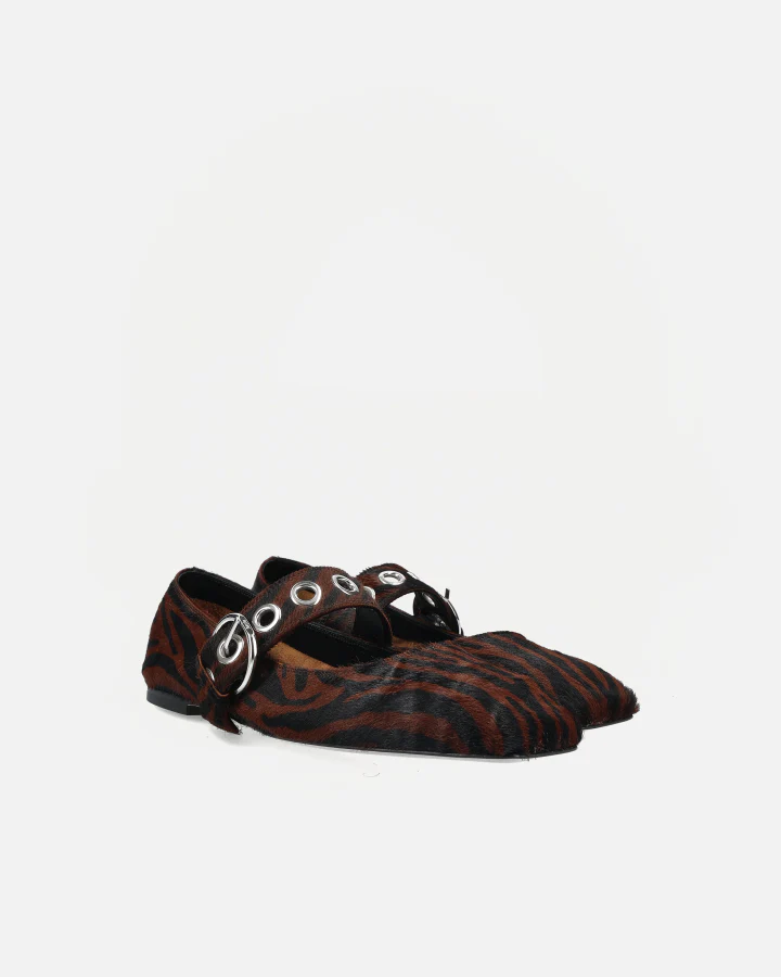 UMA EYELET | Moka Zebra - Image 3