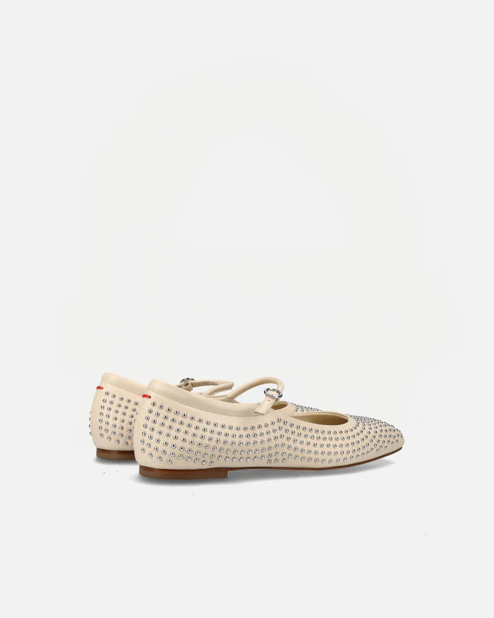 UMA MINI STUDS | Nappa Leather Creamy - Image 4