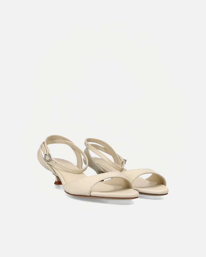 ZELIA | Creamy White - Image 4